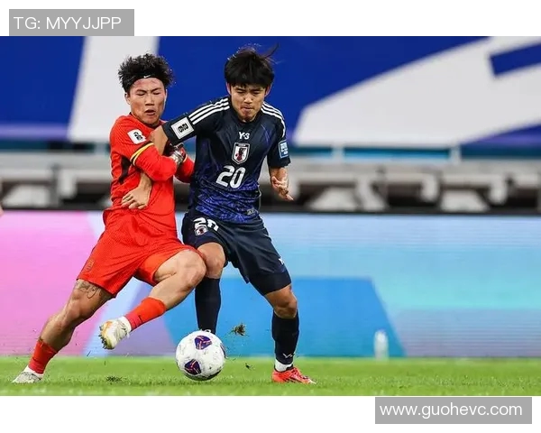 2008东亚杯国足对阵日本的激烈较量与历史意义分析