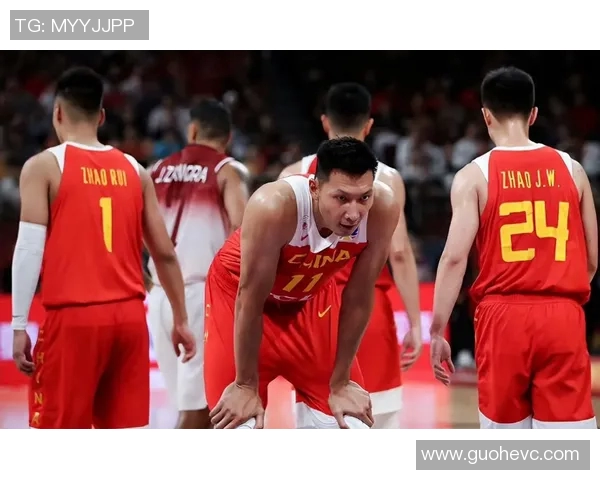 易建联的篮球传奇之路：从少年天才到国家队核心的奋斗与荣耀