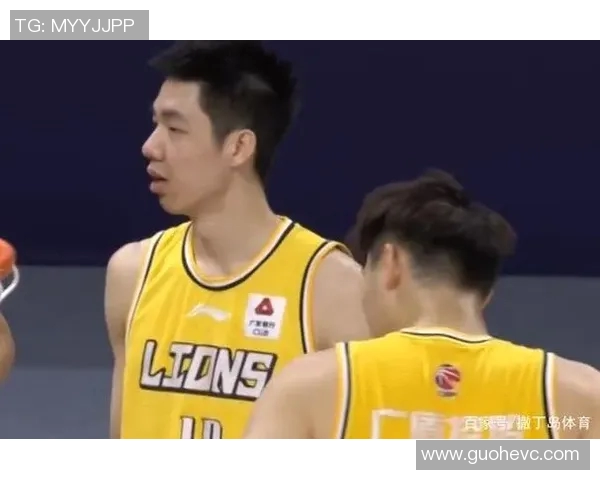 朱俊龙：从青涩少年到璀璨明星的成长之路与奋斗故事