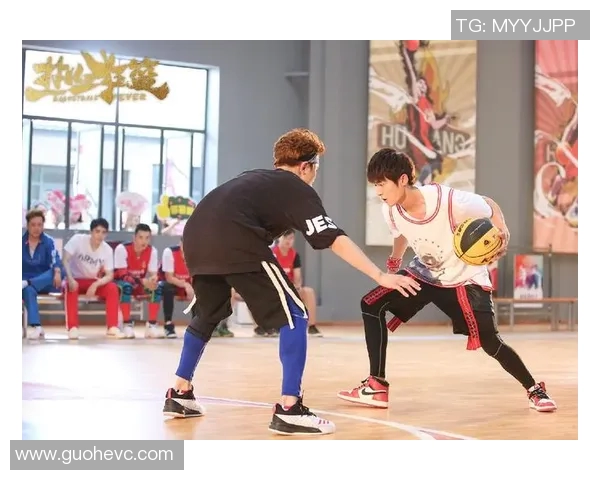 微山篮球明星的崛起与奋斗历程揭秘，展现青春热血与梦想追逐的精彩故事