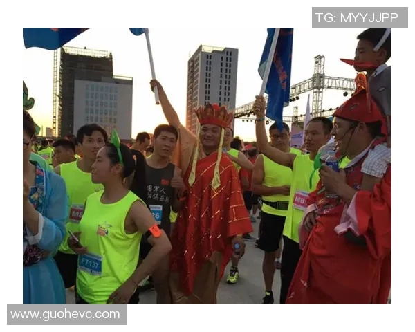 上海城市马拉松街舞队展现耐力与激情的精彩瞬间分析